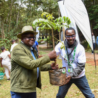 PLANTYOURAGE2512 Comm John Kioli