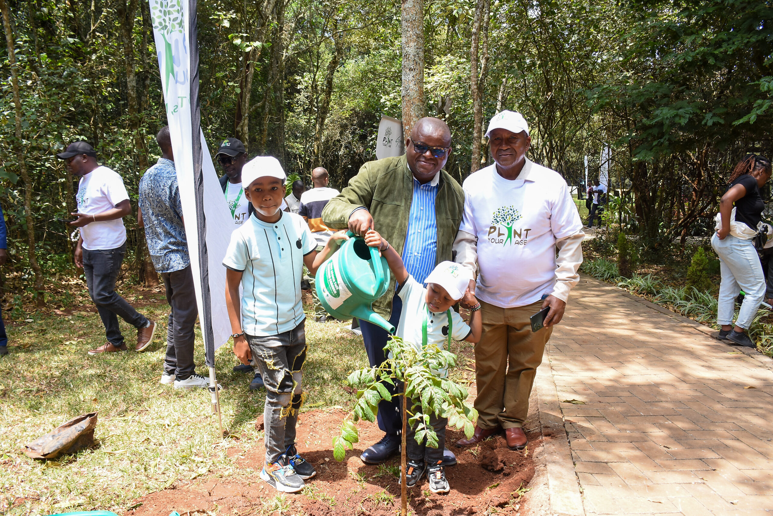 PLANTYOURAGE2518 John Kioli Mumo Fam